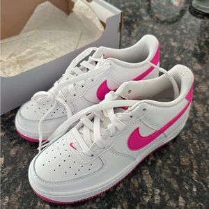 Nike Kids White and Pink Sneakers
